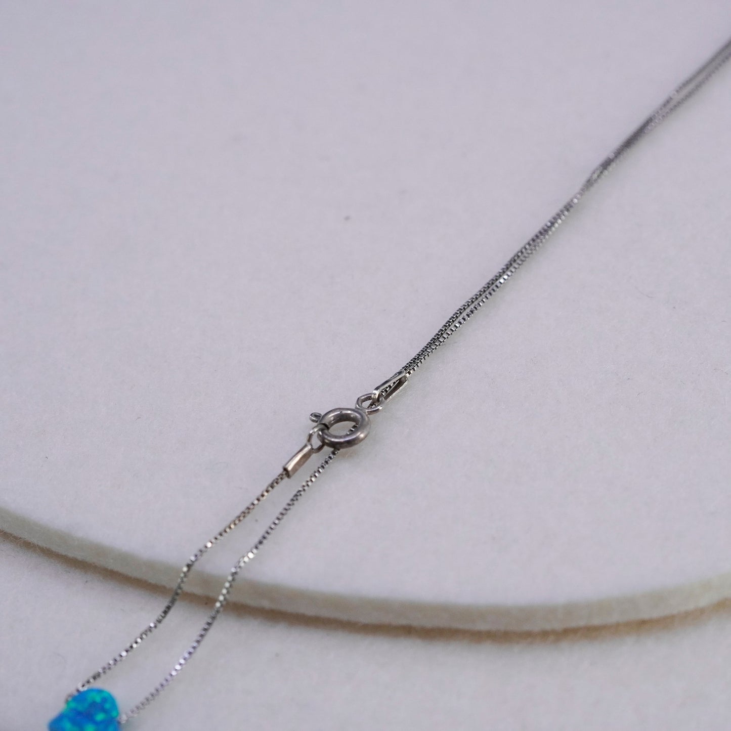 17”, Sterling 925 silver handmade box chain necklace with opal hand pendant