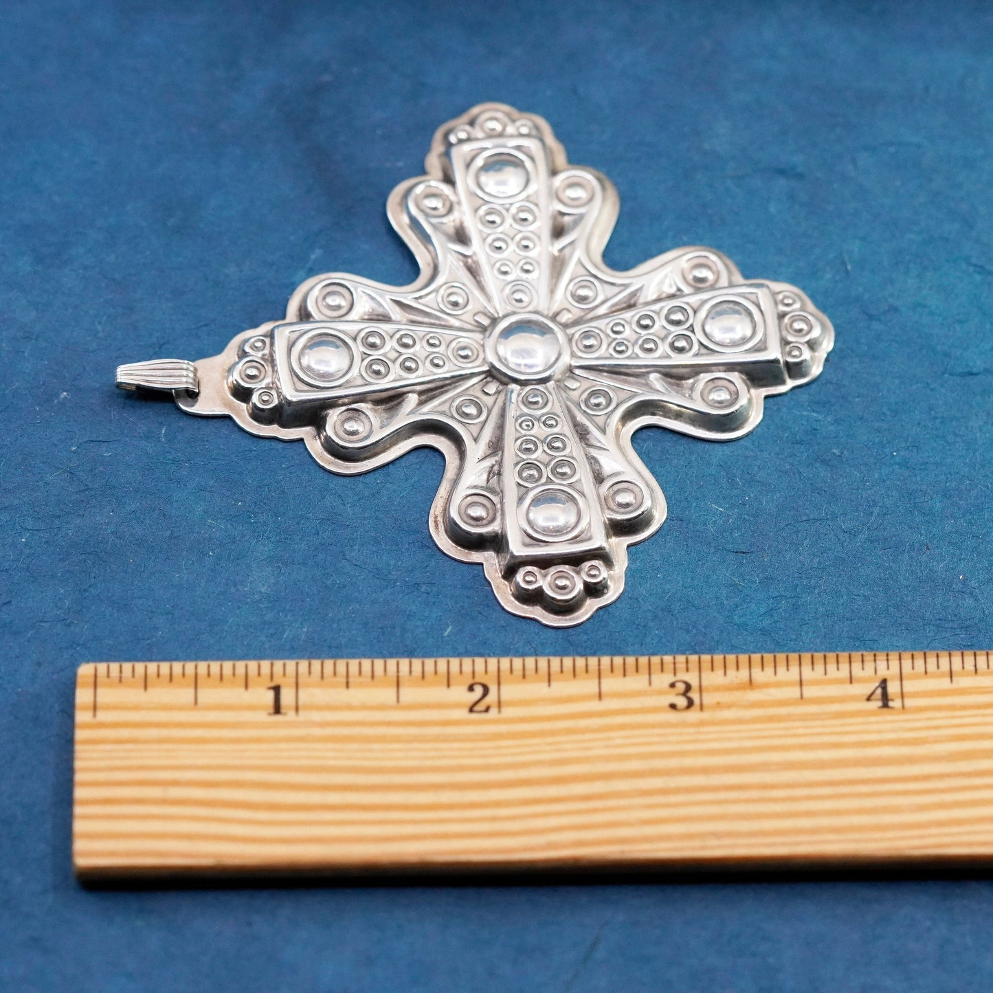 1972 Reed And Barton Christmas Jerusalem Cross Sterling 925 Silver pendant