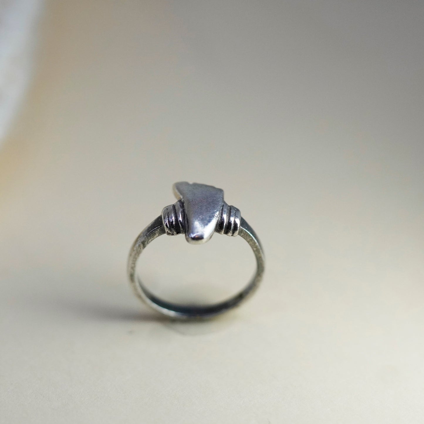 Size 1.75, Vintage sterling 925 silver handmade footprint pinky ring