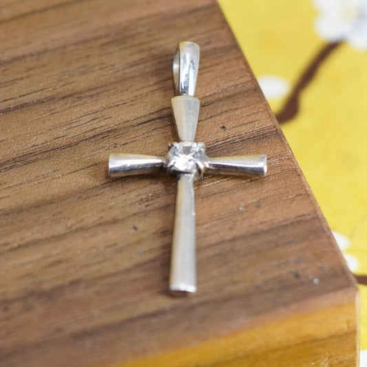 Vintage Sterling silver handmade pendant, 925 cross with Cz inlay, Christian