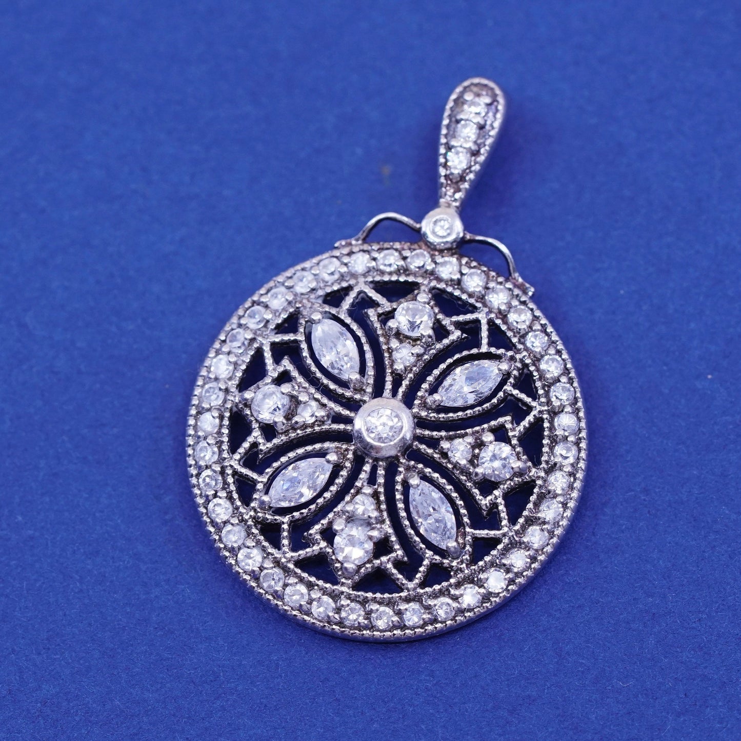 Vintage FAS Sterling silver handmade circle pendant with cluster crystal