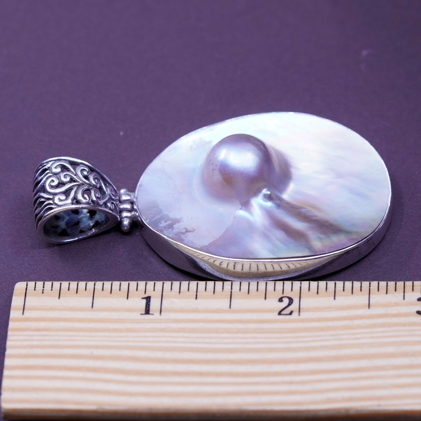 Vintage Sterling 925 silver handmade pendant with oval blaster pearl