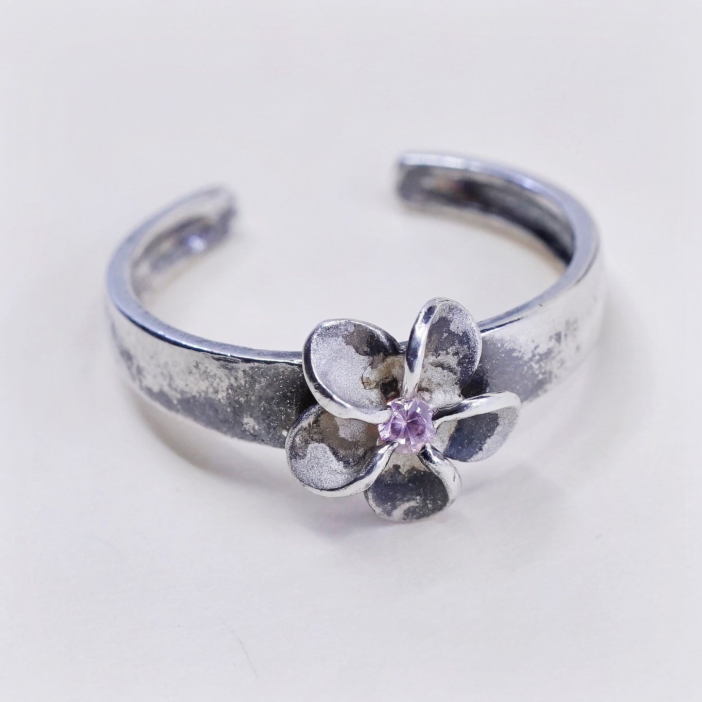 Size 4, Vintage sterling 925 silver plumeria flower with pink Cz ring