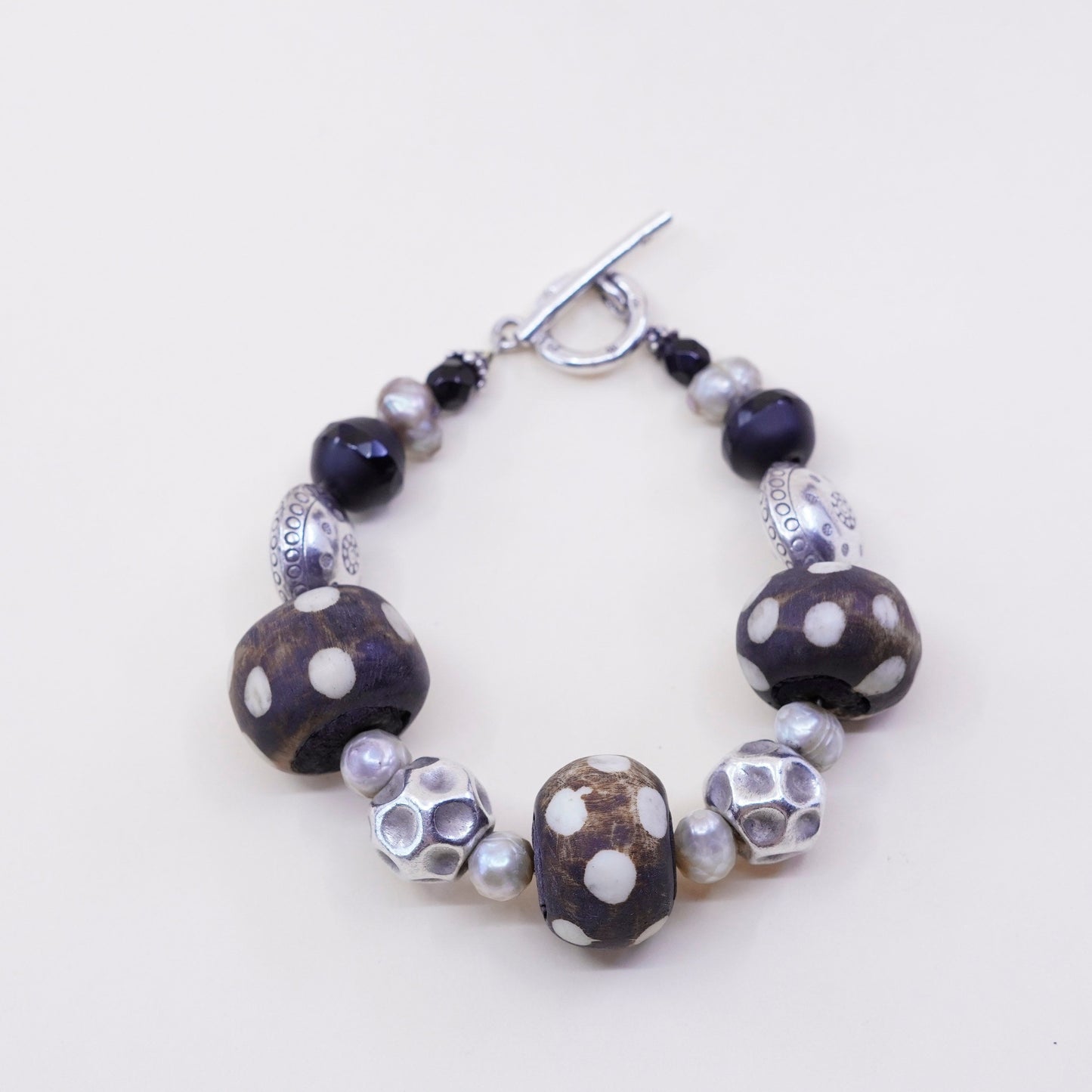 6.75”, Vintage handmade sterling 925 silver bracelet with chunky dotted wood beads