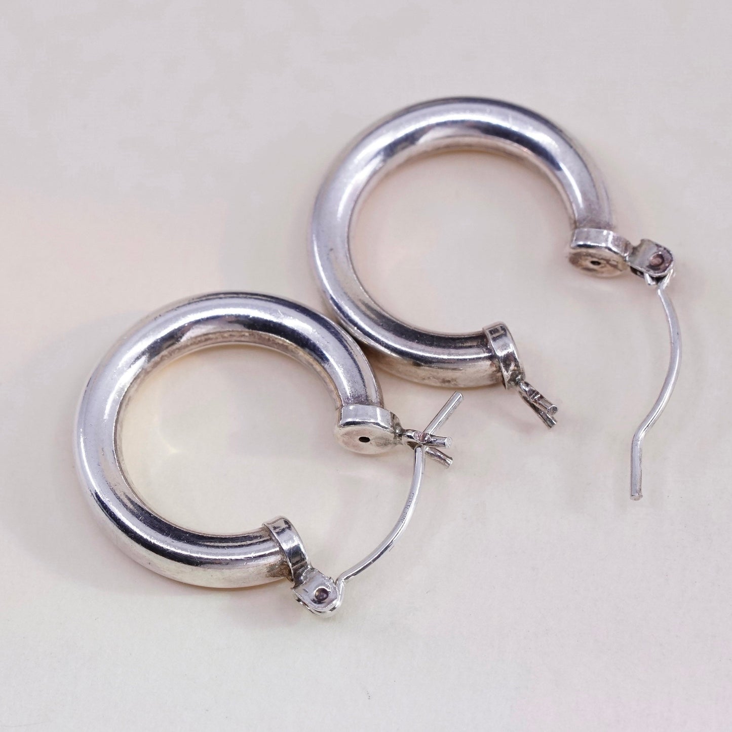 0.75”, Vintage sterling silver loop earrings, minimalist primitive hoops