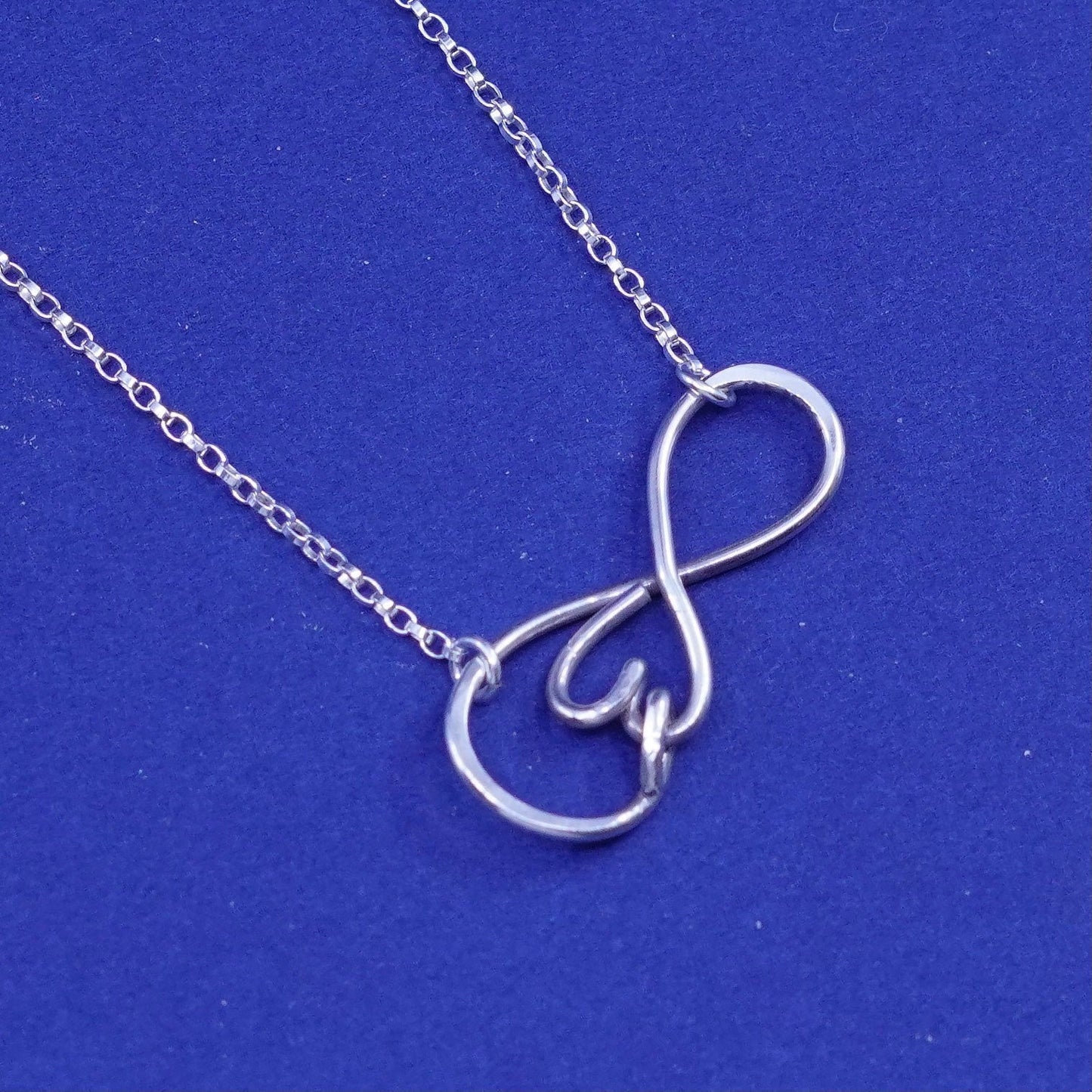 17”, Sterling silver handmade necklace, 925 circle chain initial heart pendant