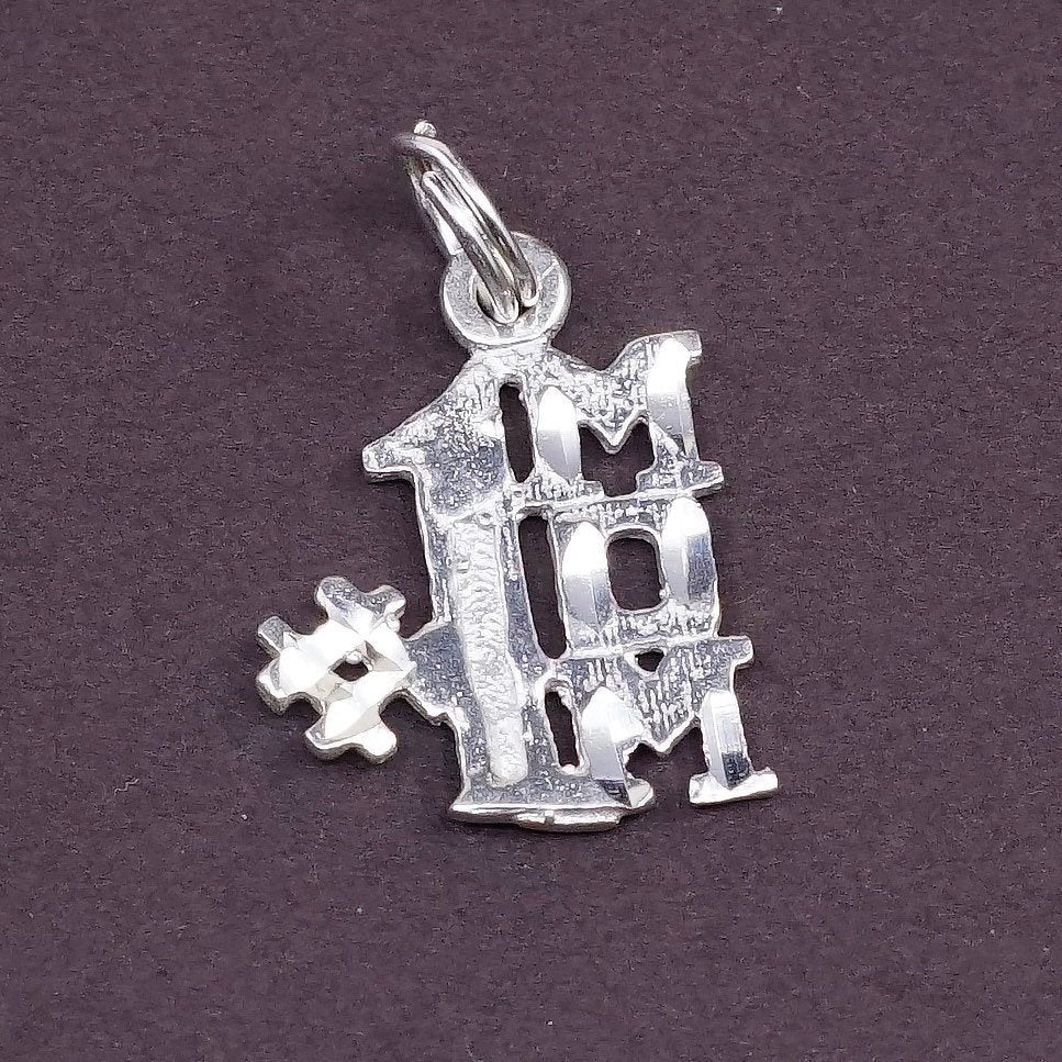 vtg Sterling silver handmade pendant, 925 charm, “no. 1 MOM”