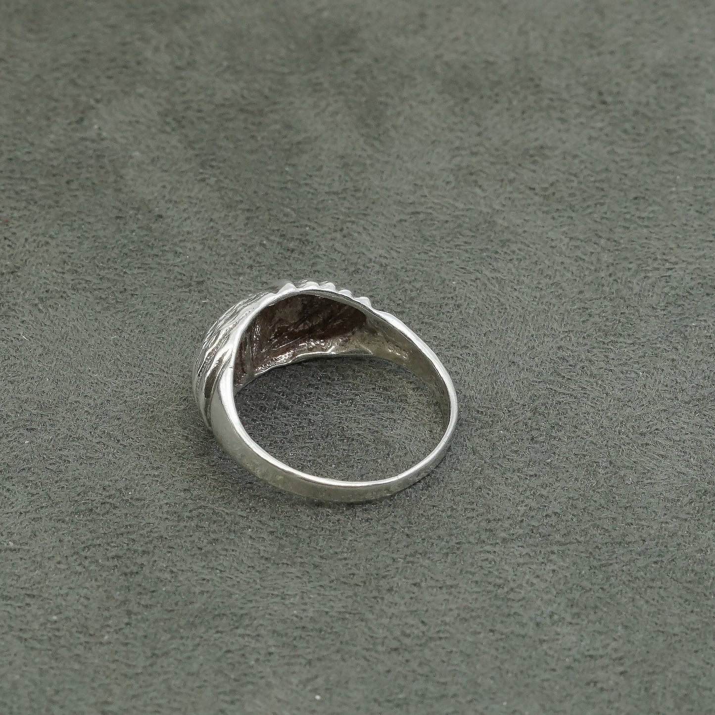 sz 8, vtg Sterling silver handmade ring, 925 ribbed band, minimalist
