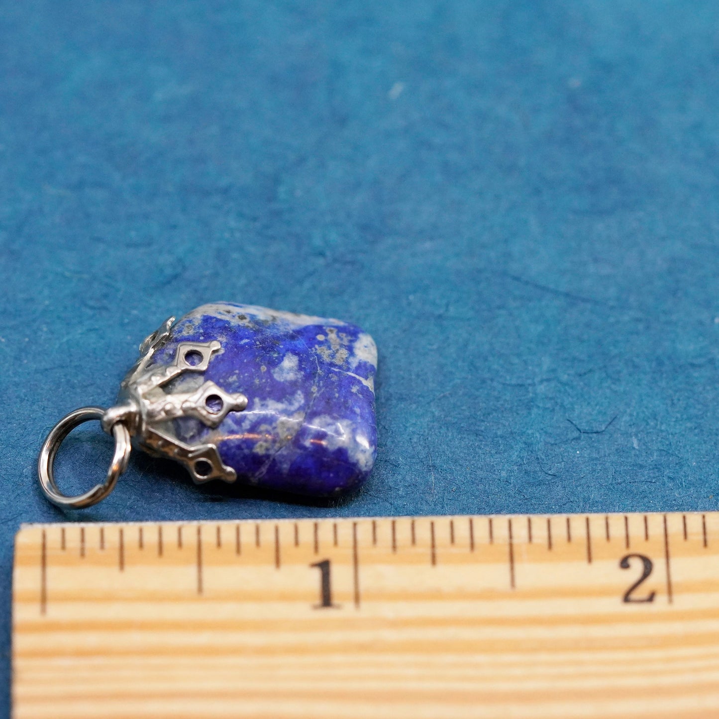 Vintage sterling 925 silver handmade pendant with lapis lazuli