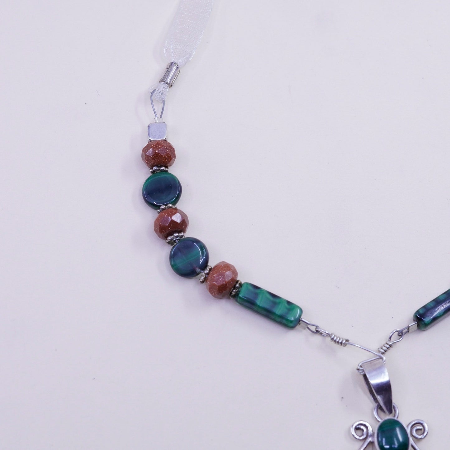 18+2”, vintage 925 Sterling Silver necklace with malachite and goldstone