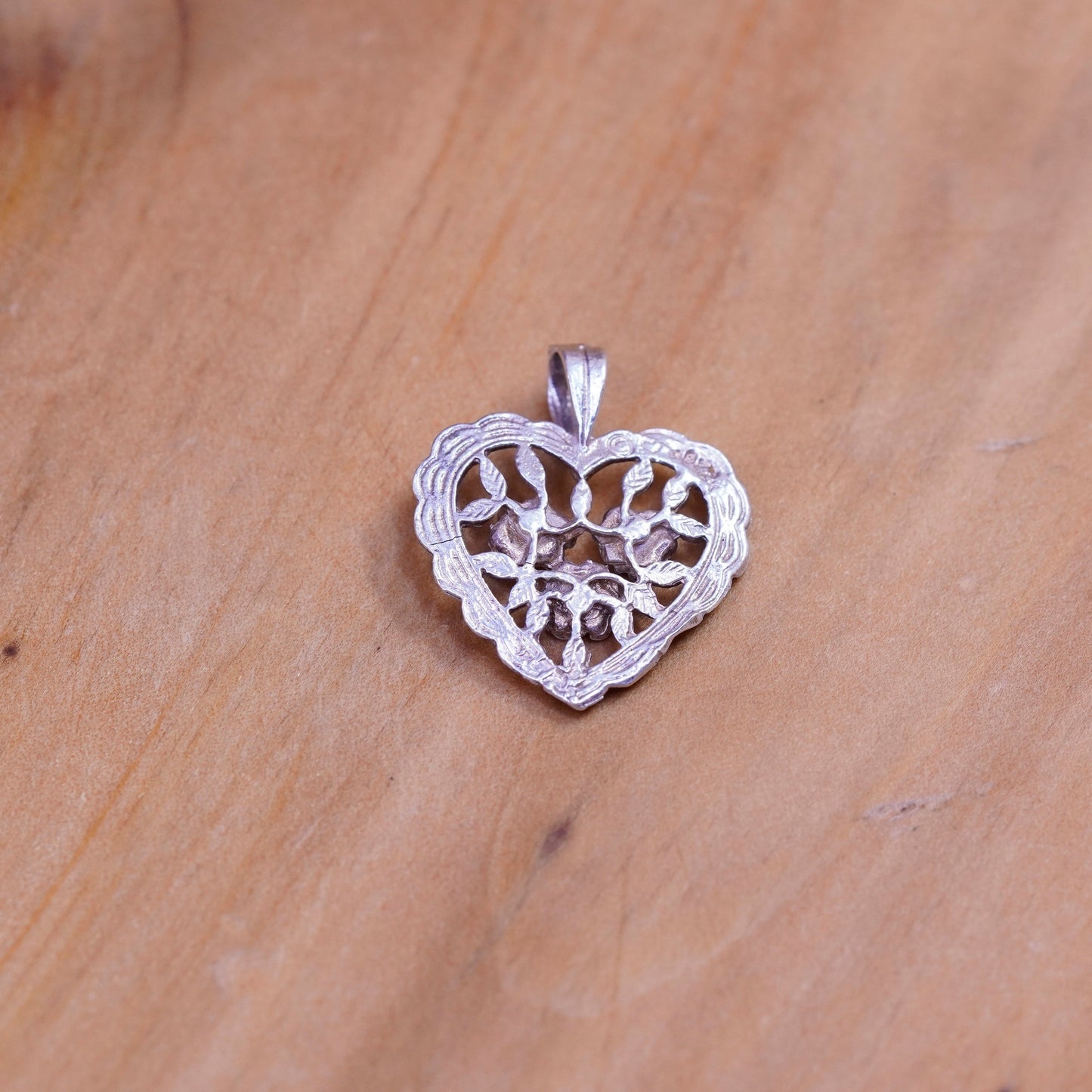 Vintage Sterling silver handmade pendant, 925 filigree floral heart pendant