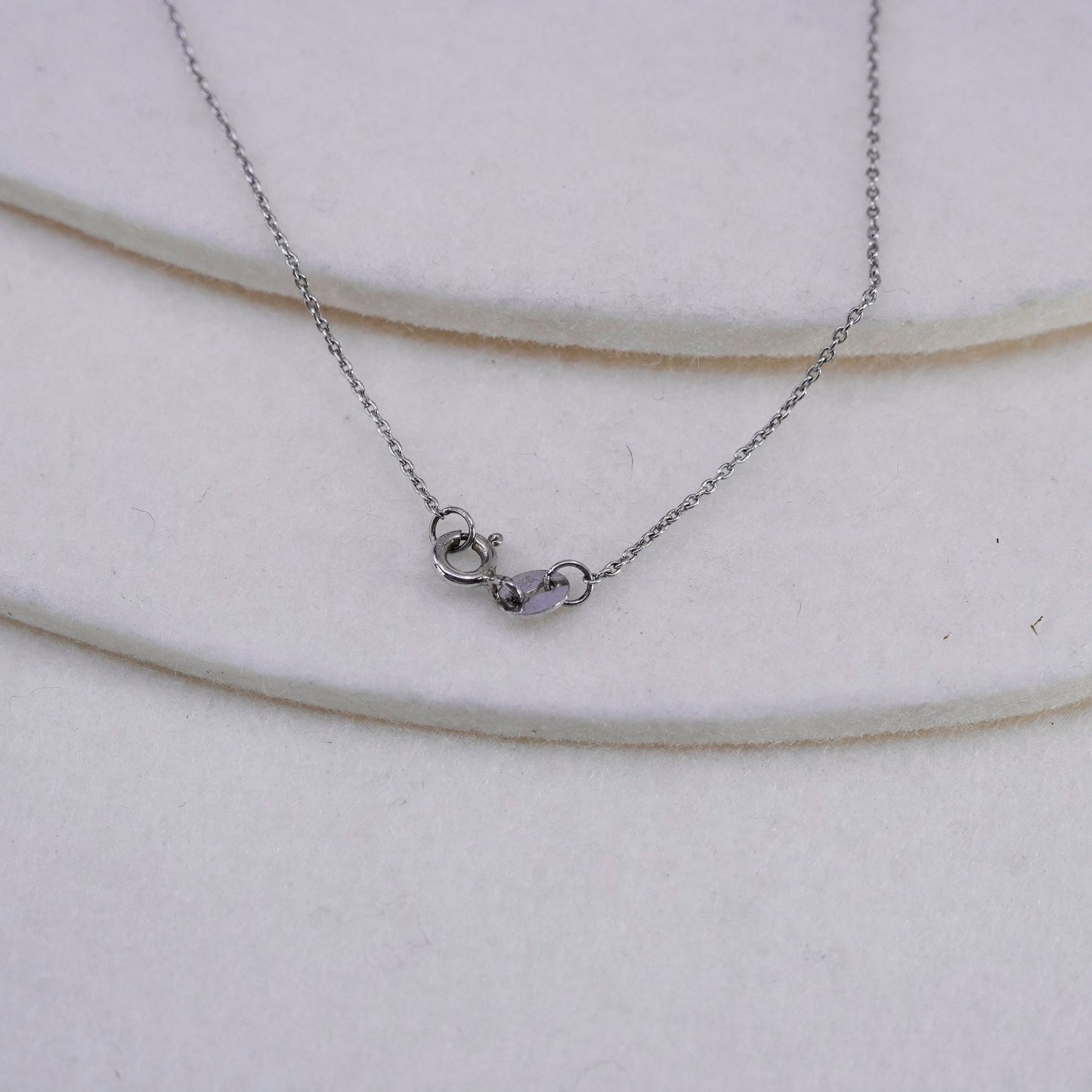 18”, vintage Sterling 925 silver handmade circle necklace with cz heart pendant