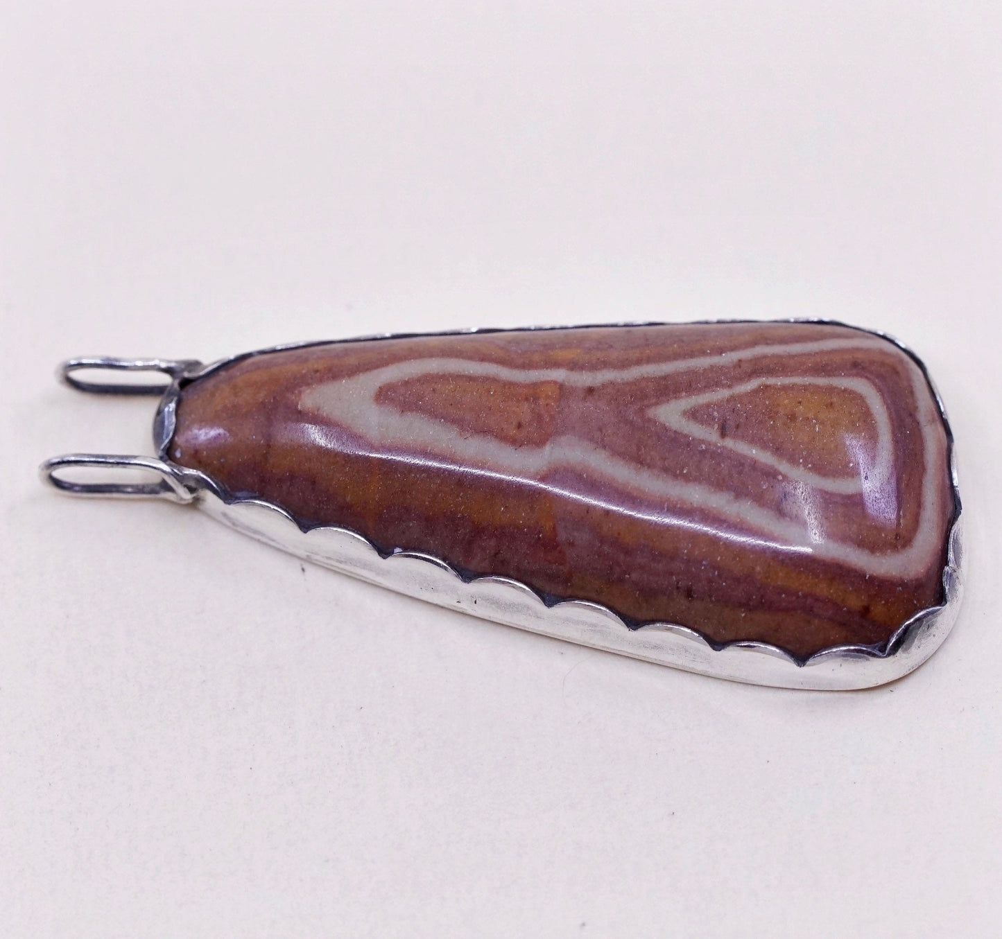 Vintage southwestern sterling 925 silver handmade pendant with agate