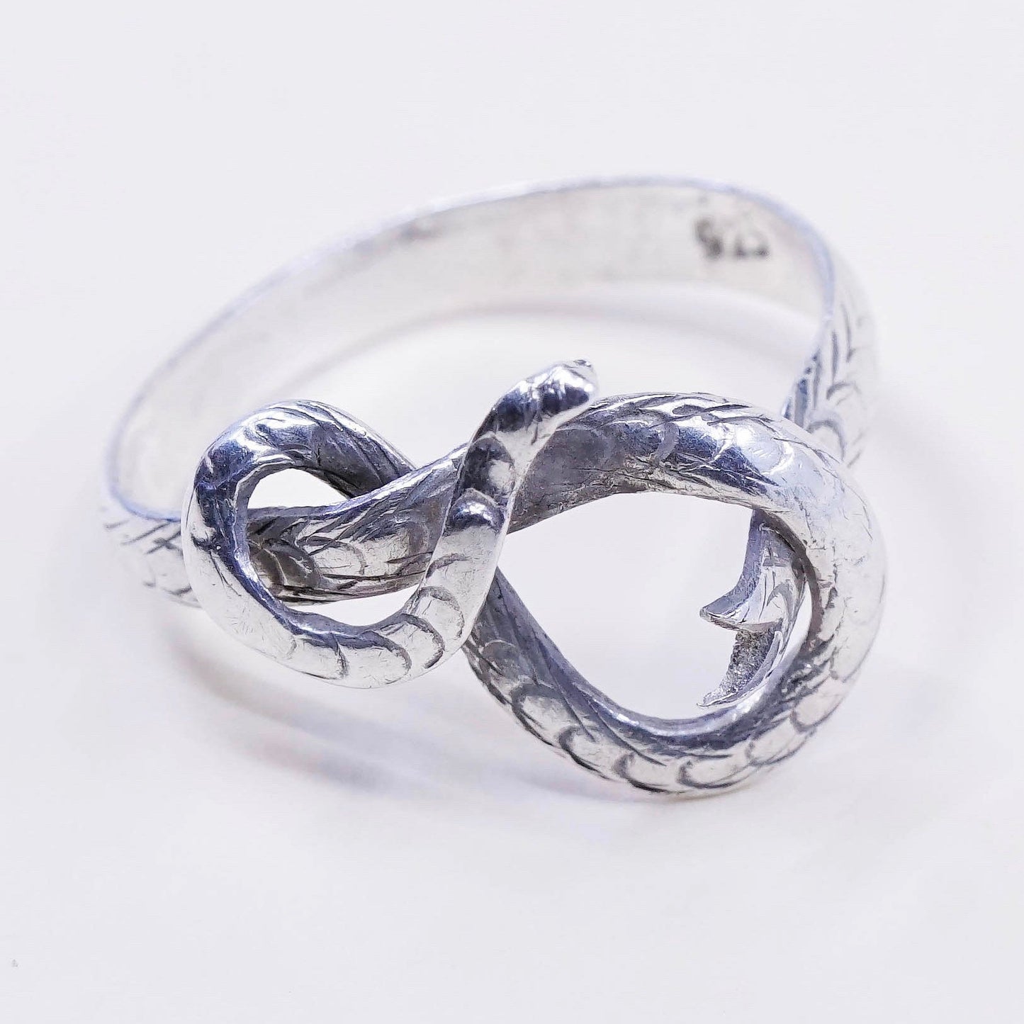 Size 7.75, vintage Sterling silver handmade ring, 925 silver snake band