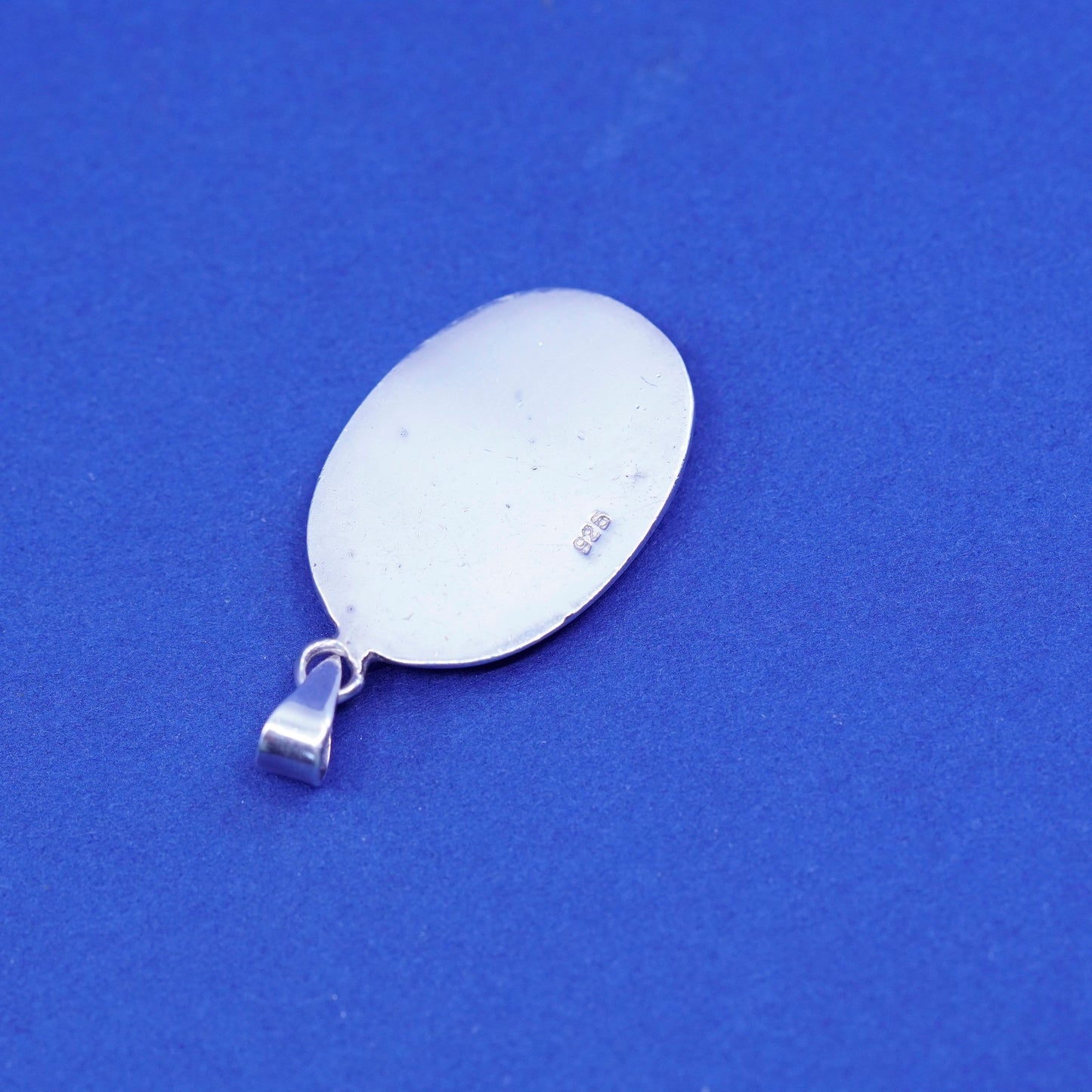 Vintage Sterling silver handmade pendant, 925 Oval pendant with mother of pearl