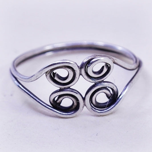 Size 5.5, vintage sterling silver handmade ring, Mexico 925 swirl pattern