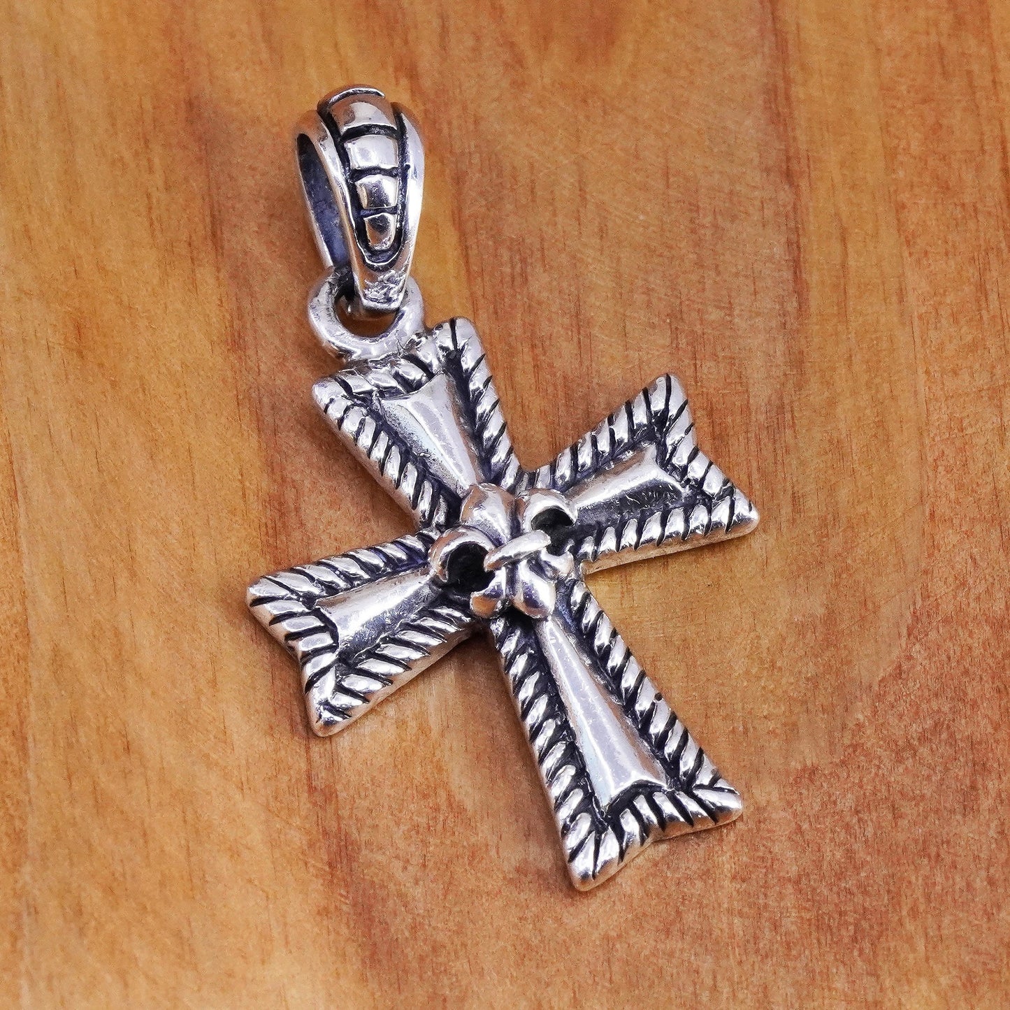 Vintage Sterling silver handmade pendant, 925 cross with fleur de lis and cable