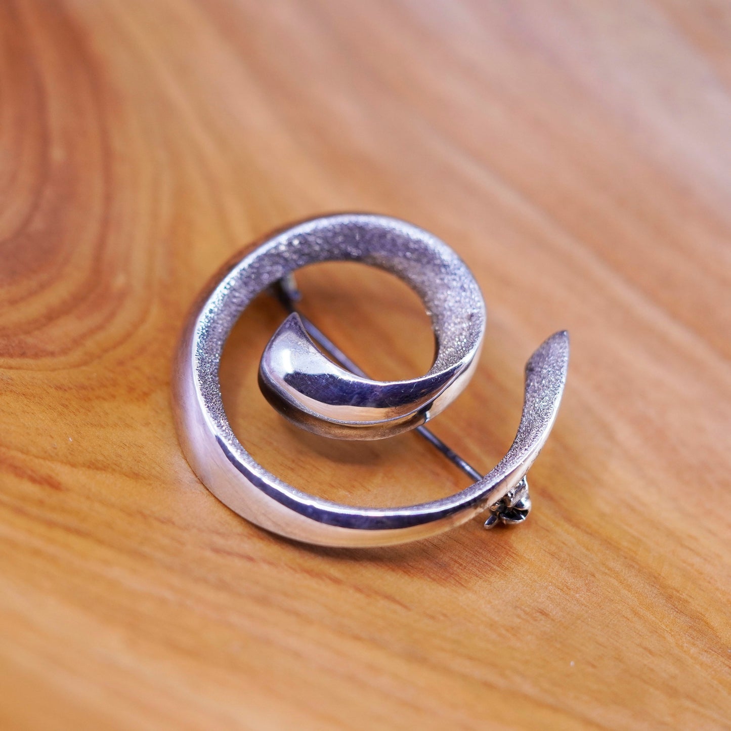 Vintage modern simple jewelry handmade 925 swirl brooch