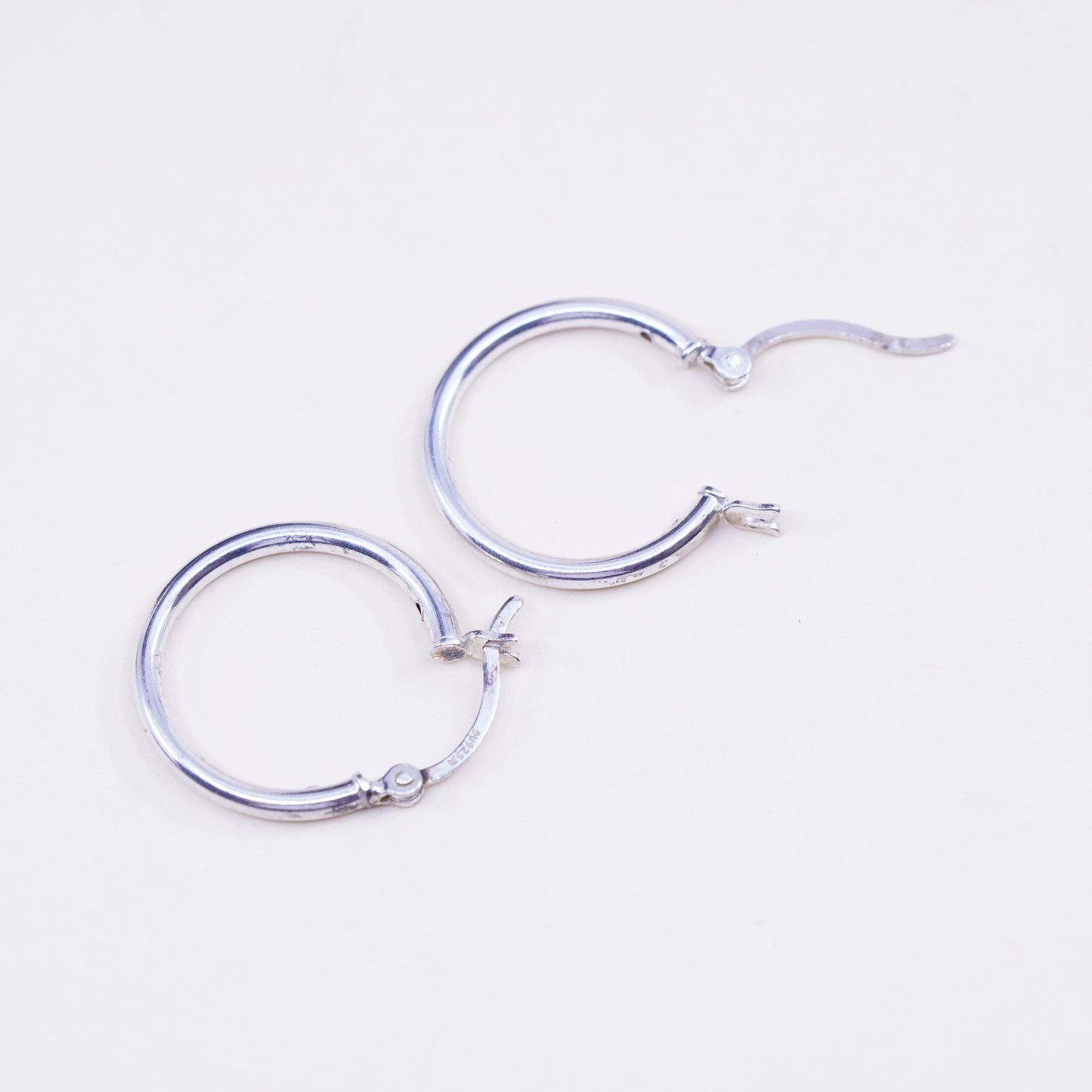 0.75”, Vintage sterling 925 silver loop earrings, minimalist primitive hoops