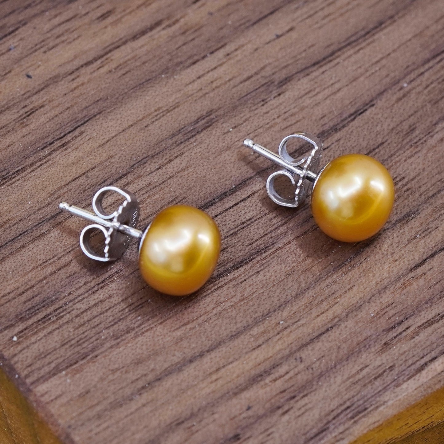 Vintage Sterling 925 silver handmade earrings 9mm orange freshwater pearl studs