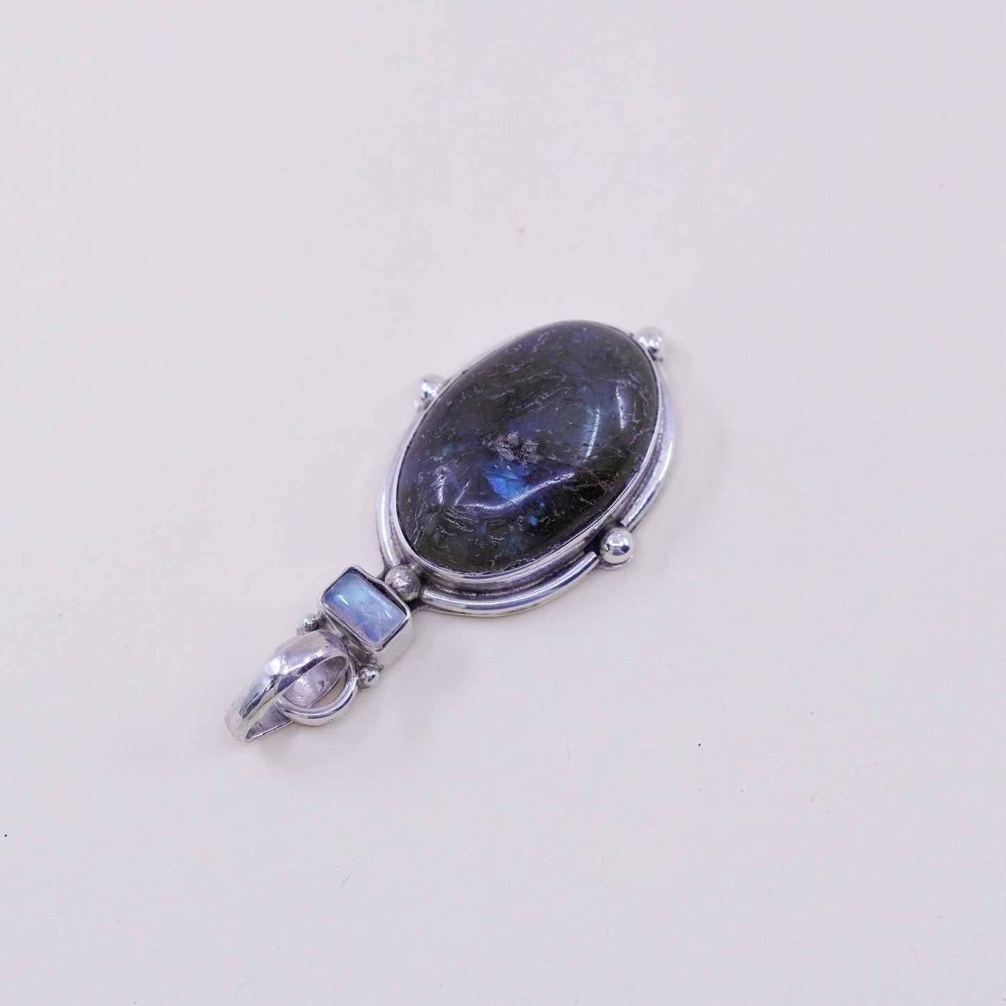 Vintage Sterling 925 silver handmade pendant w/ moonstone and oval labradorite