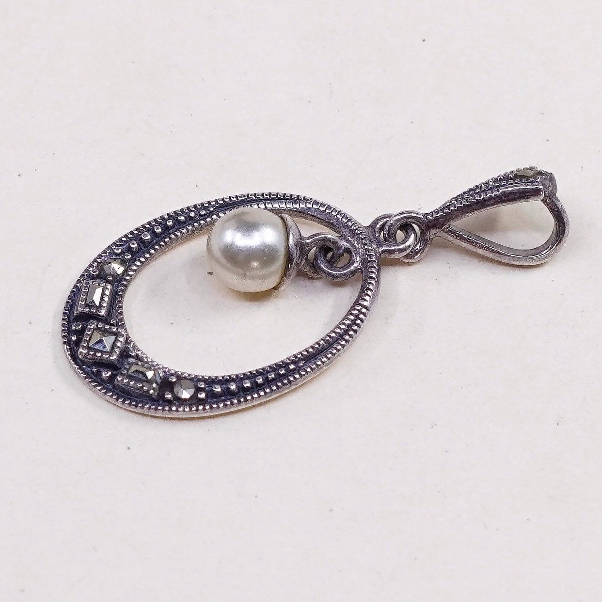 VTG Sterling silver Pendant, solid 925 silver with pearl and marcasite