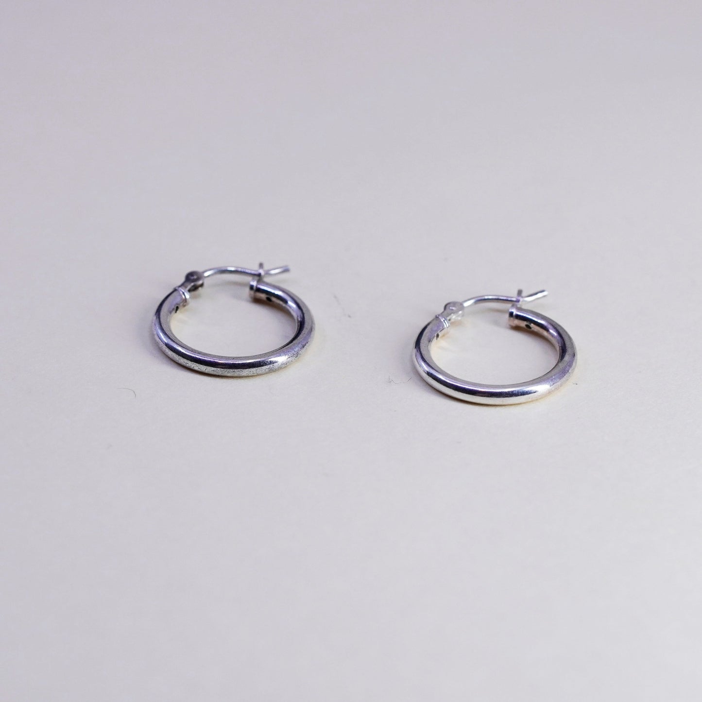 0.5”, Vintage sterling silver loop earrings, minimalist, 925 hoops, huggie