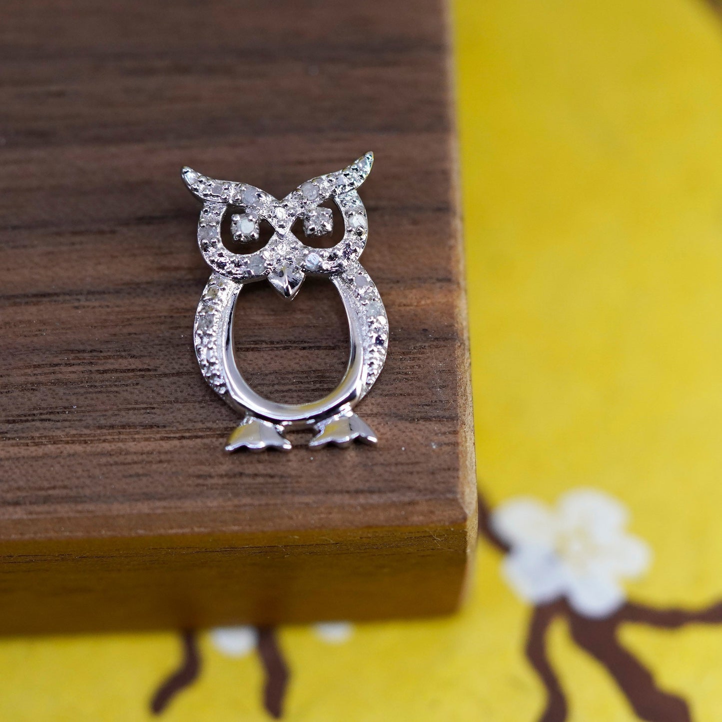 Vintage sterling silver pendant, 925 owl bird with genuine diamond