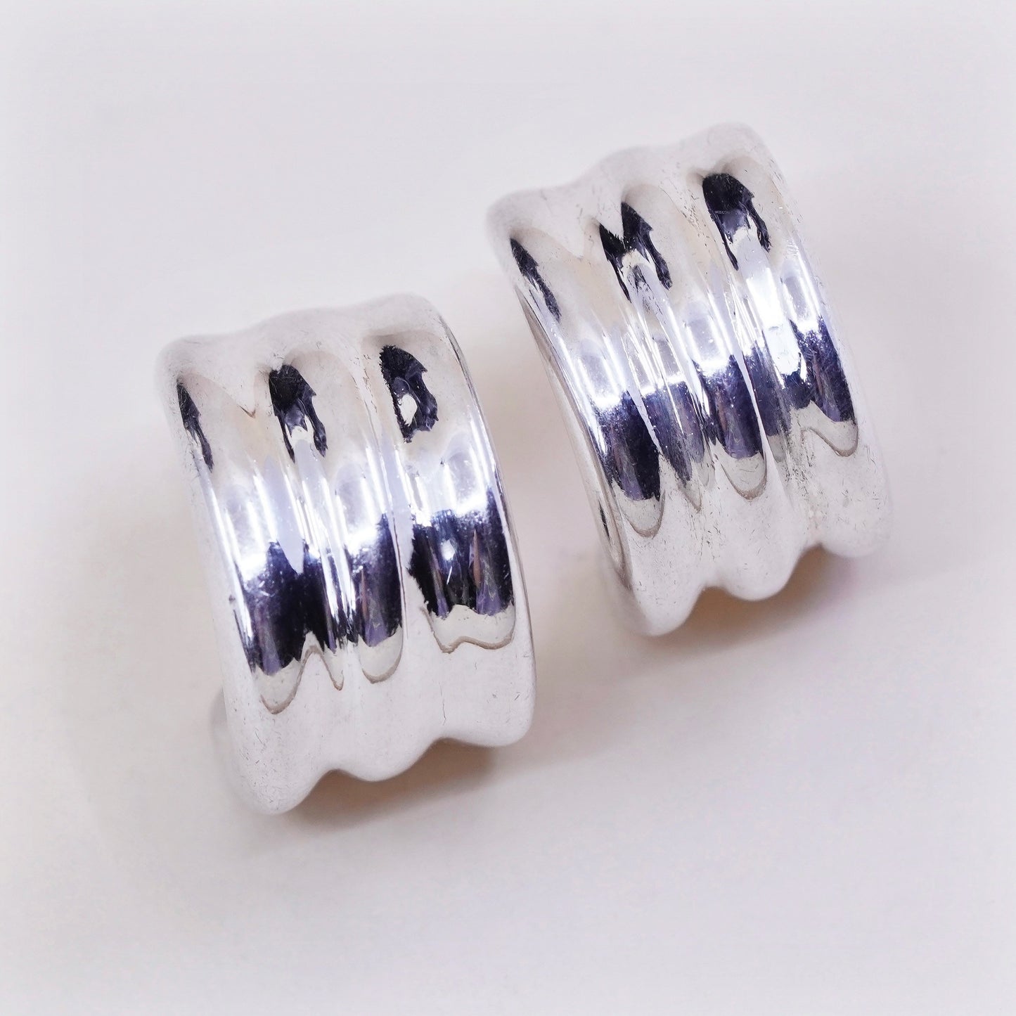 0.75”, Sterling silver handmade earrings, lightweight 925 Ribbed Huggie studs