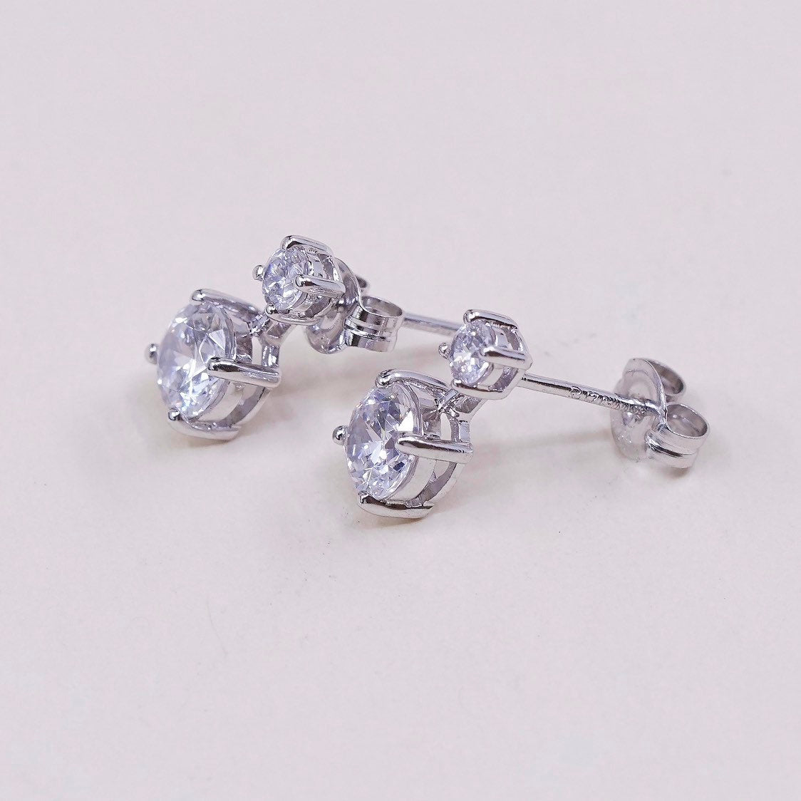 VTG sterling silver genuine cz studs, fashion minimalist earrings