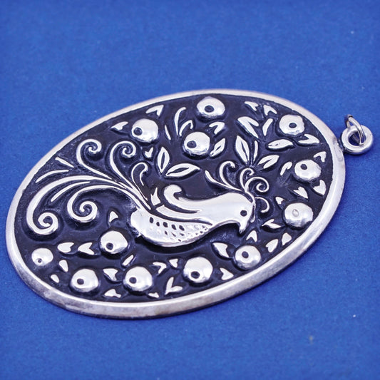 vtg international Sterling silver handmade pendant, 925 oval bird peacock