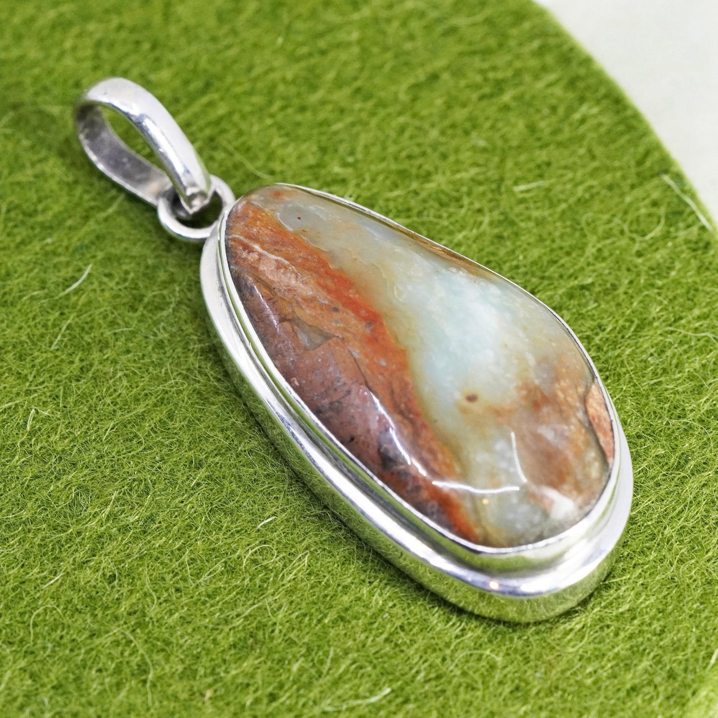 Vintage Sterling 925 silver handmade pendant with fine jade