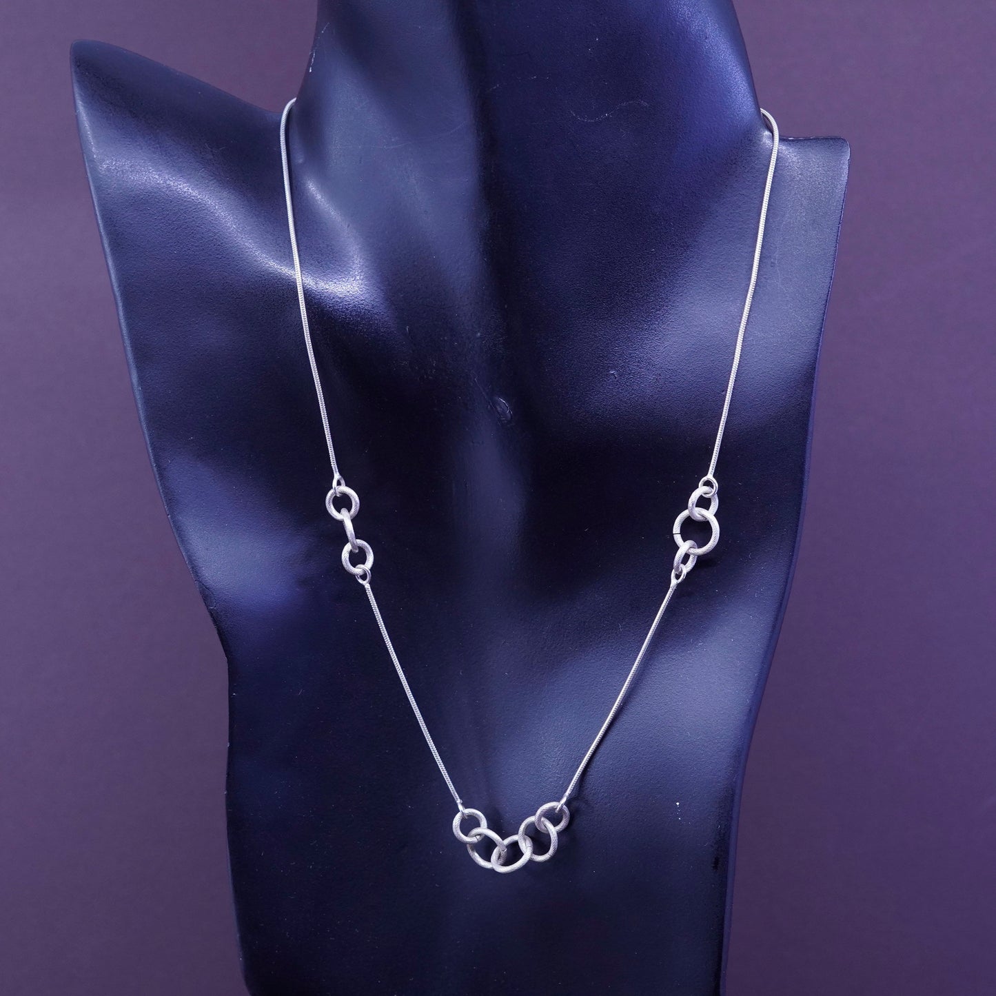 16+2”, Sterling silver necklace, 925 circle chain with entwined circle pendant