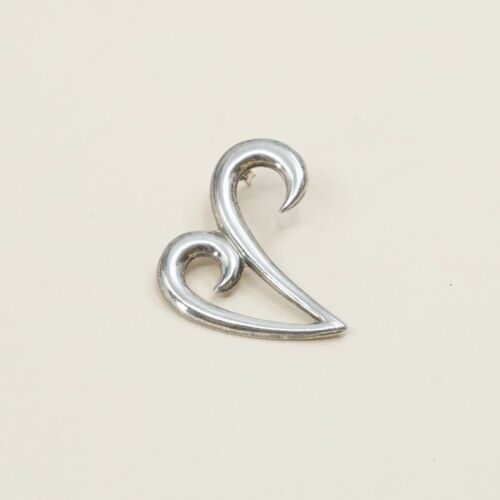 Vtg Sterling silver handmade initial Earrings, 925 swirl V Studs, Silver Tested