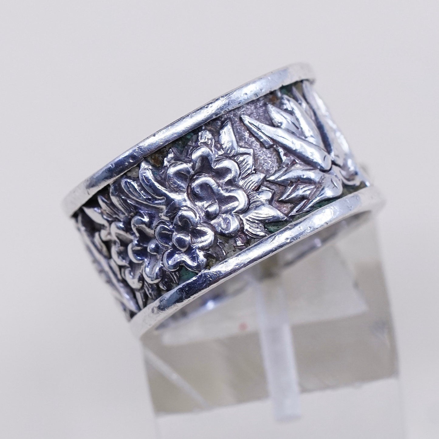 Size 6.25, Vintage sterling silver handmade ring, 925 band w/ flower N leaves