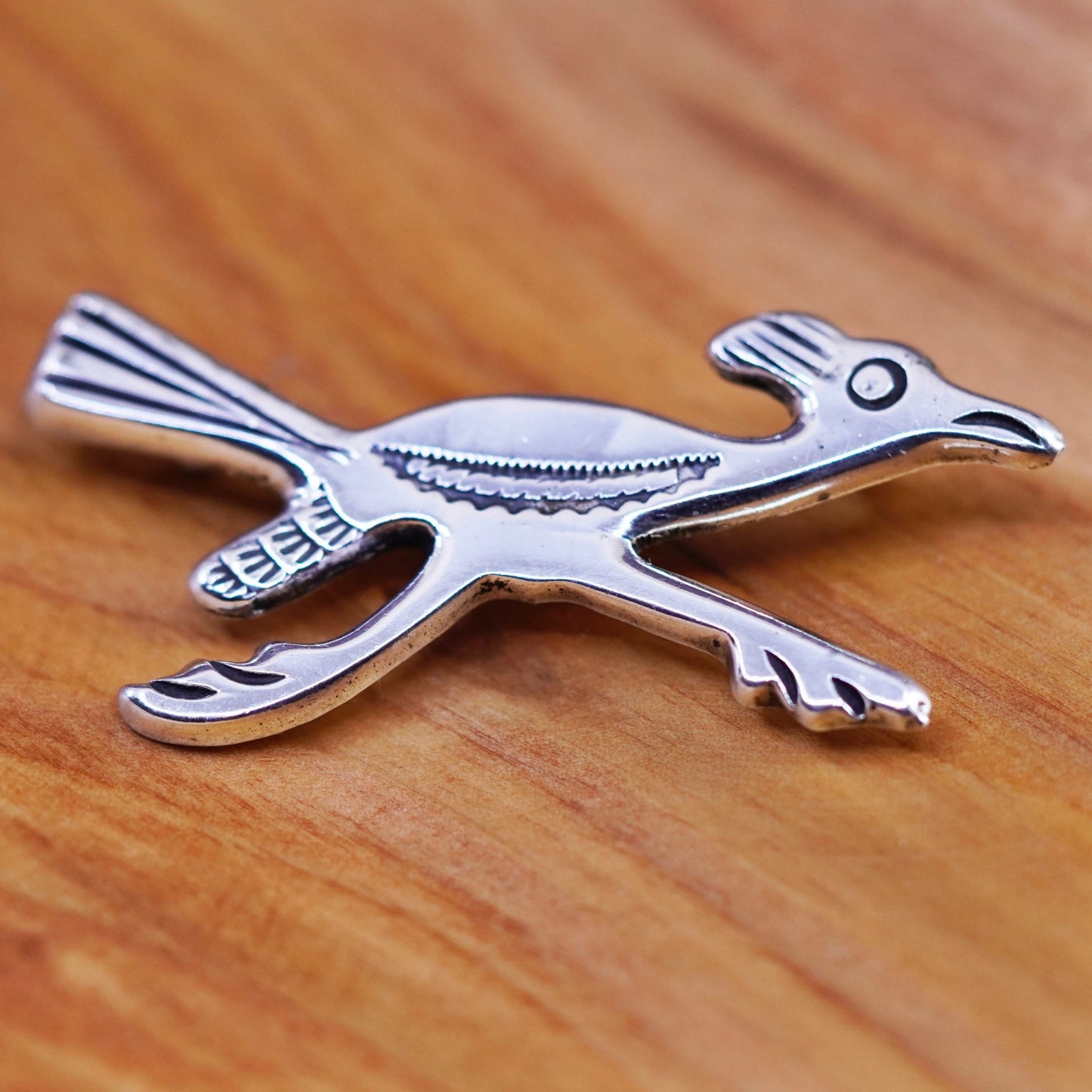 Vintage Native American handmade sterling 925 silver road runner bird brooch