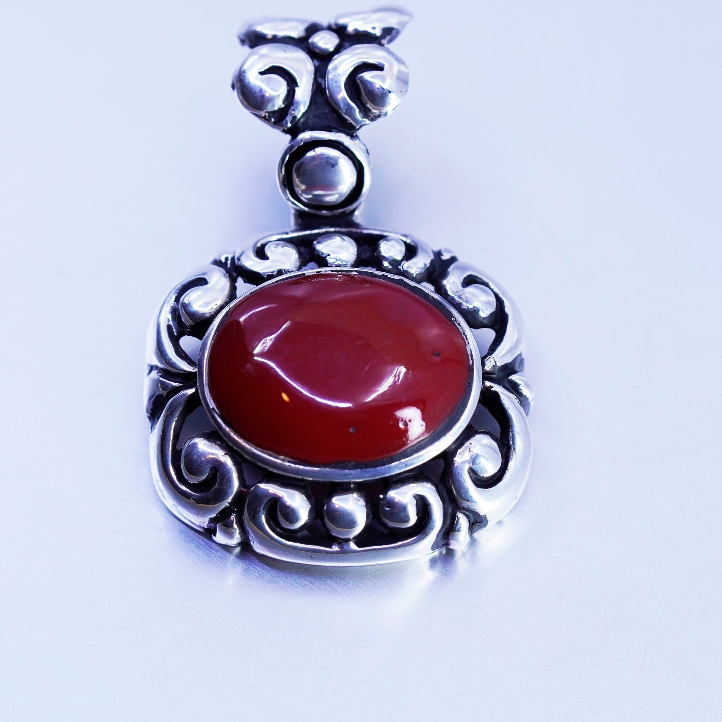 antique sterling 925 silver handmade Bali swirly pendant with red onyx