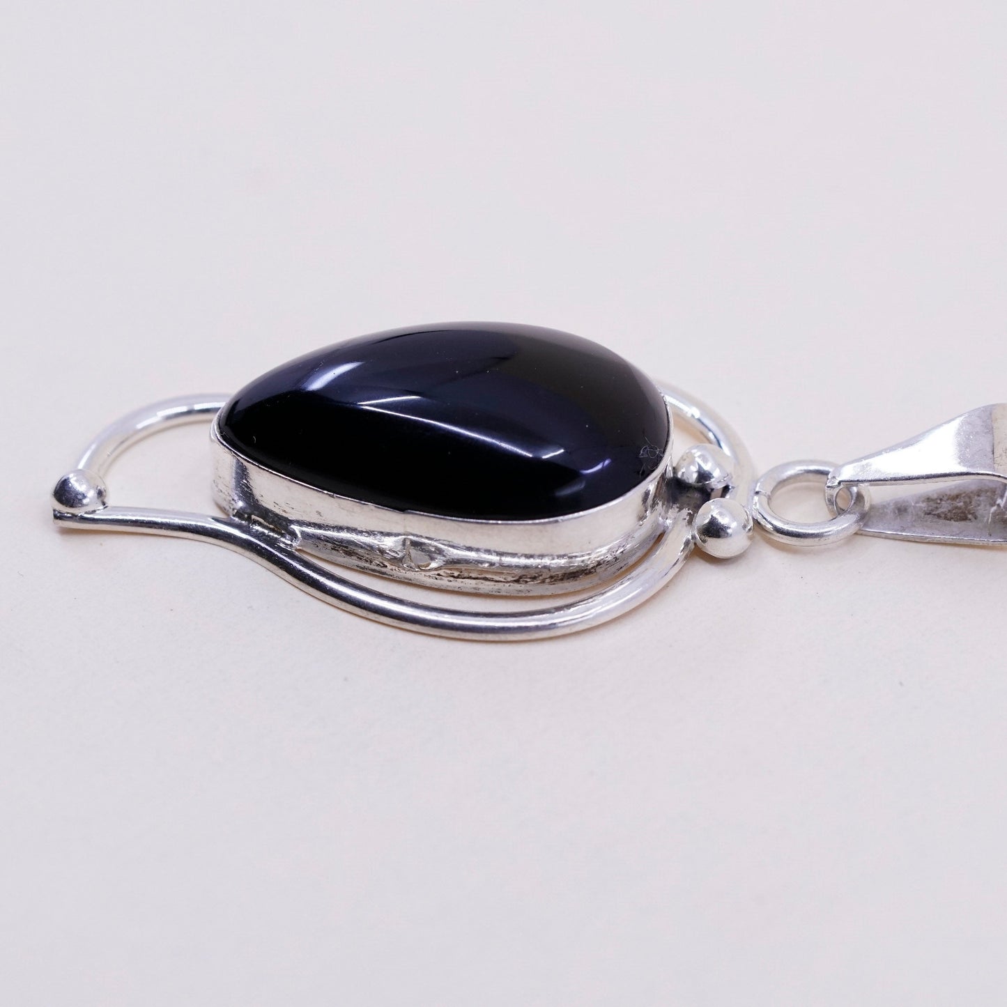 Mexico handmade sterling 925 silver pendant with teardrop black onyx