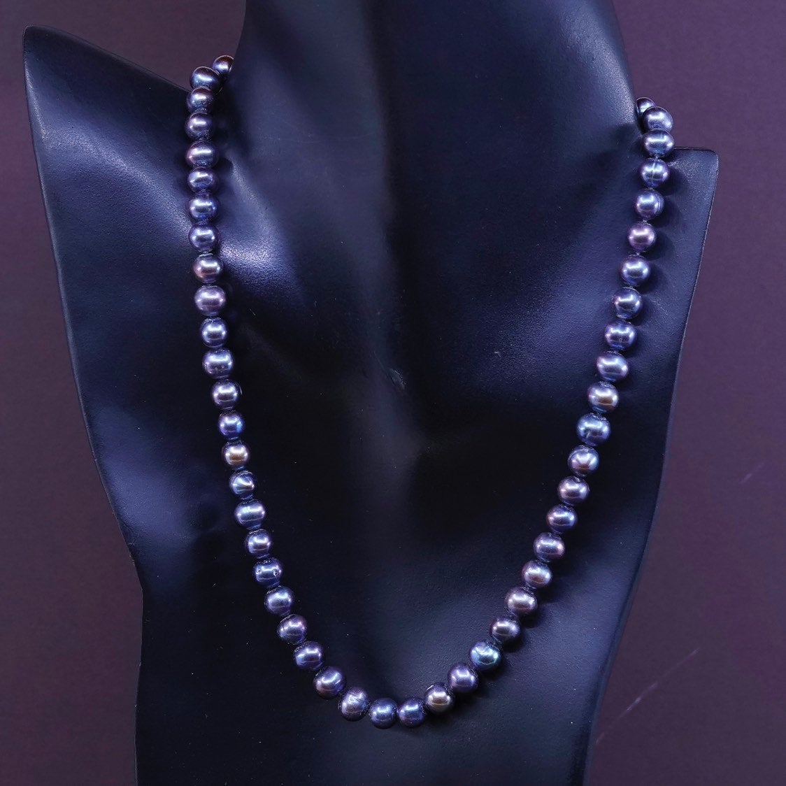 18", vtg Sterling silver handmade necklace, 925 clasp 7-8mm black pearl beads