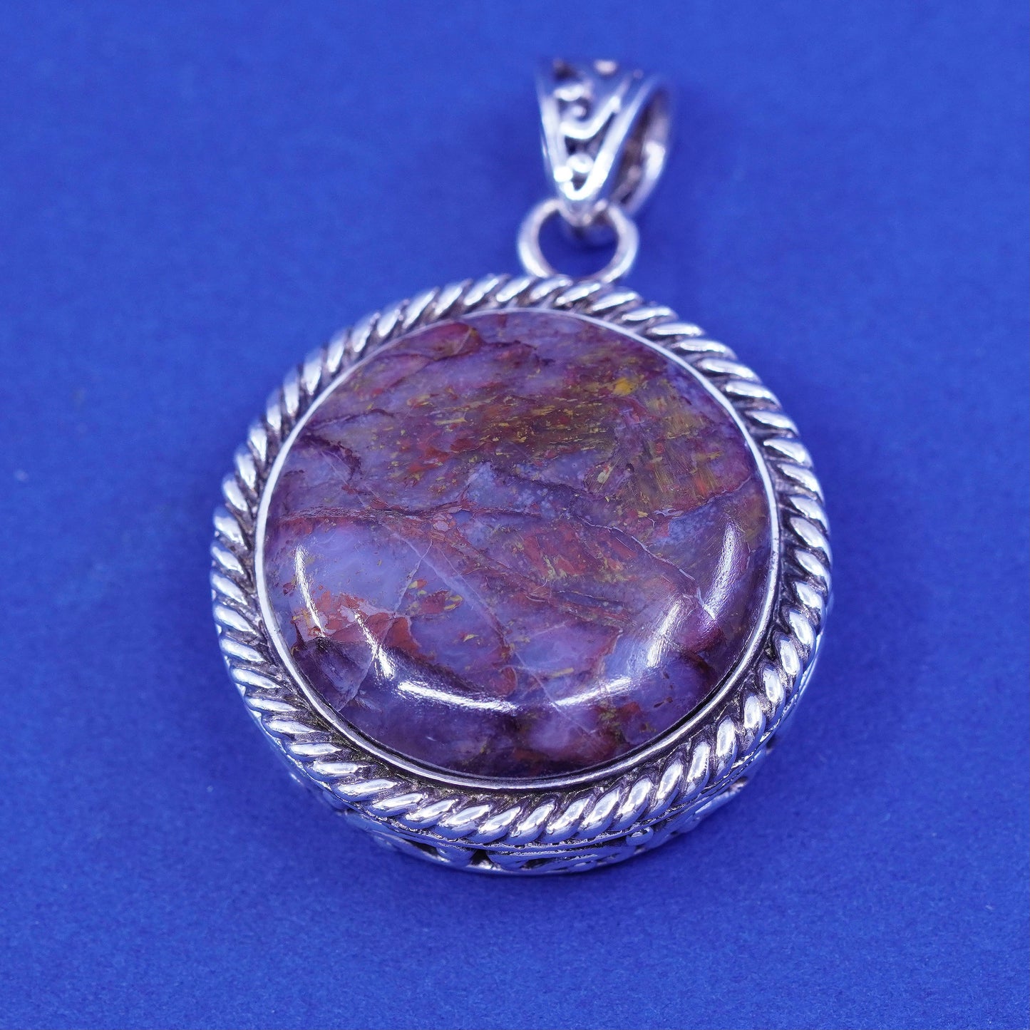 Vintage NK sterling 925 silver handmade pendant round red agate filigree base