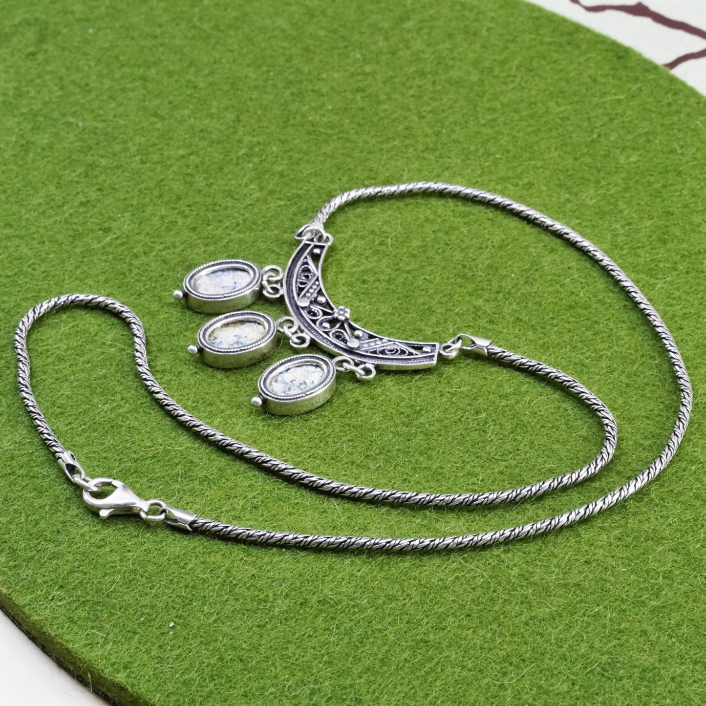 18”, Sterling silver necklace, 925 wheat chain w/ Roman glass filigree pendant