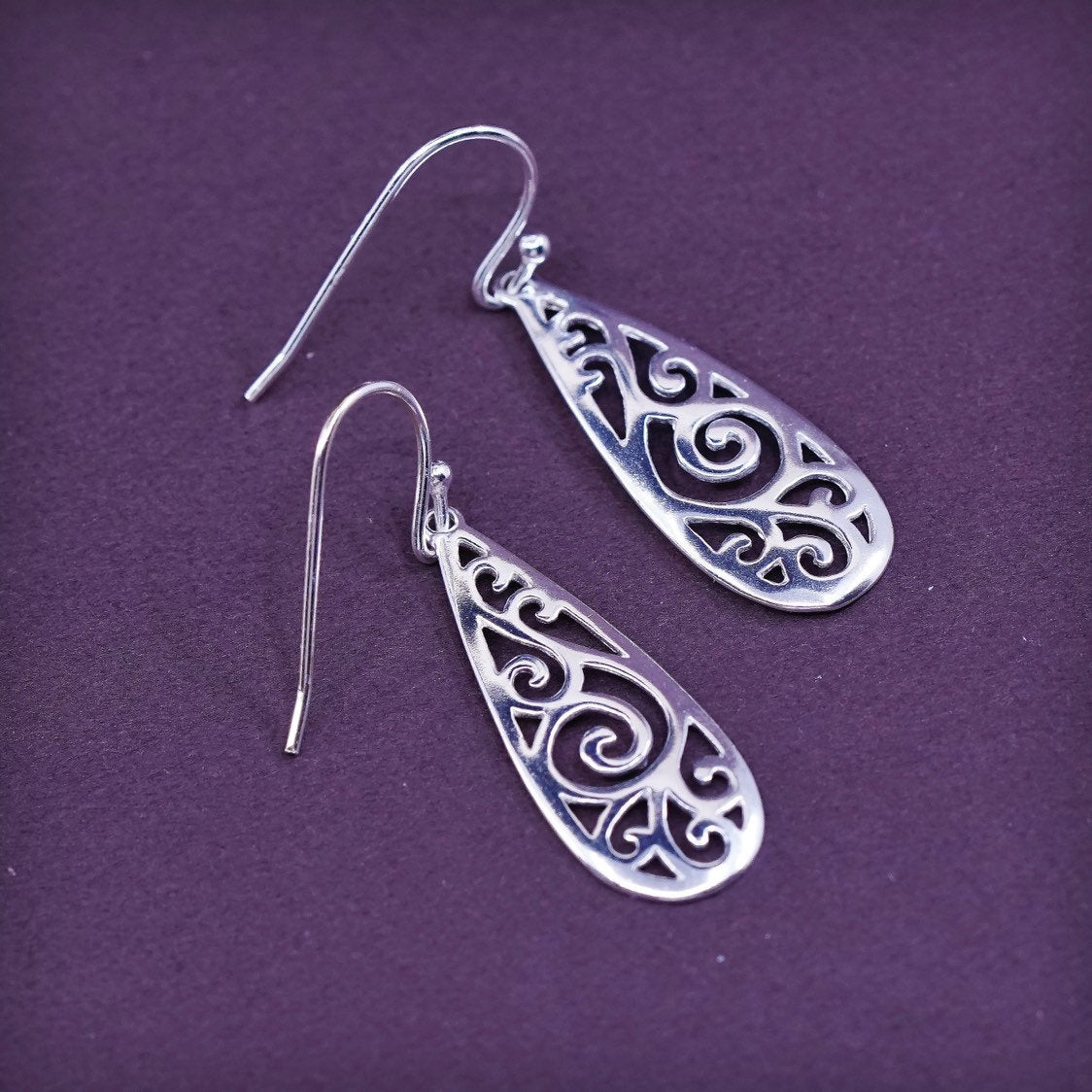 vtg Sterling silver handmade earrings, 925 Bali Filigree teardrop beads drops