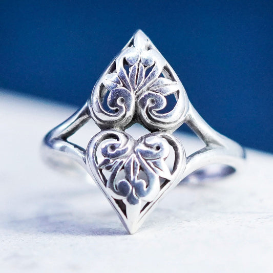 Size 5, vintage Sterling silver handmade ring, 925 filigree heart band