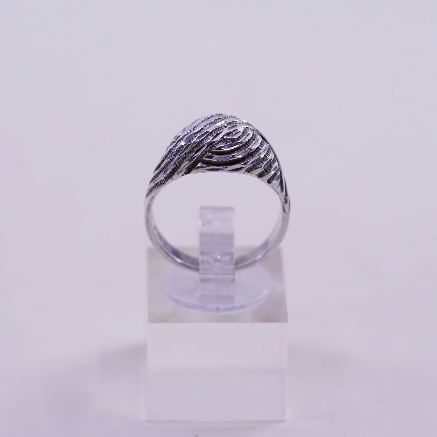 Size 6.5, sterling silver handmade ring, Mexico textured 925 ribbed wavy band