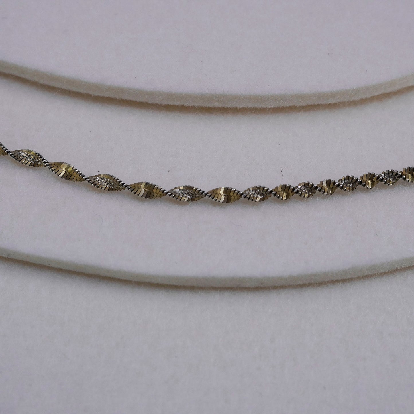 20”, vtg Italy vermeil gold over Sterling 925 silver herringbone chain necklace