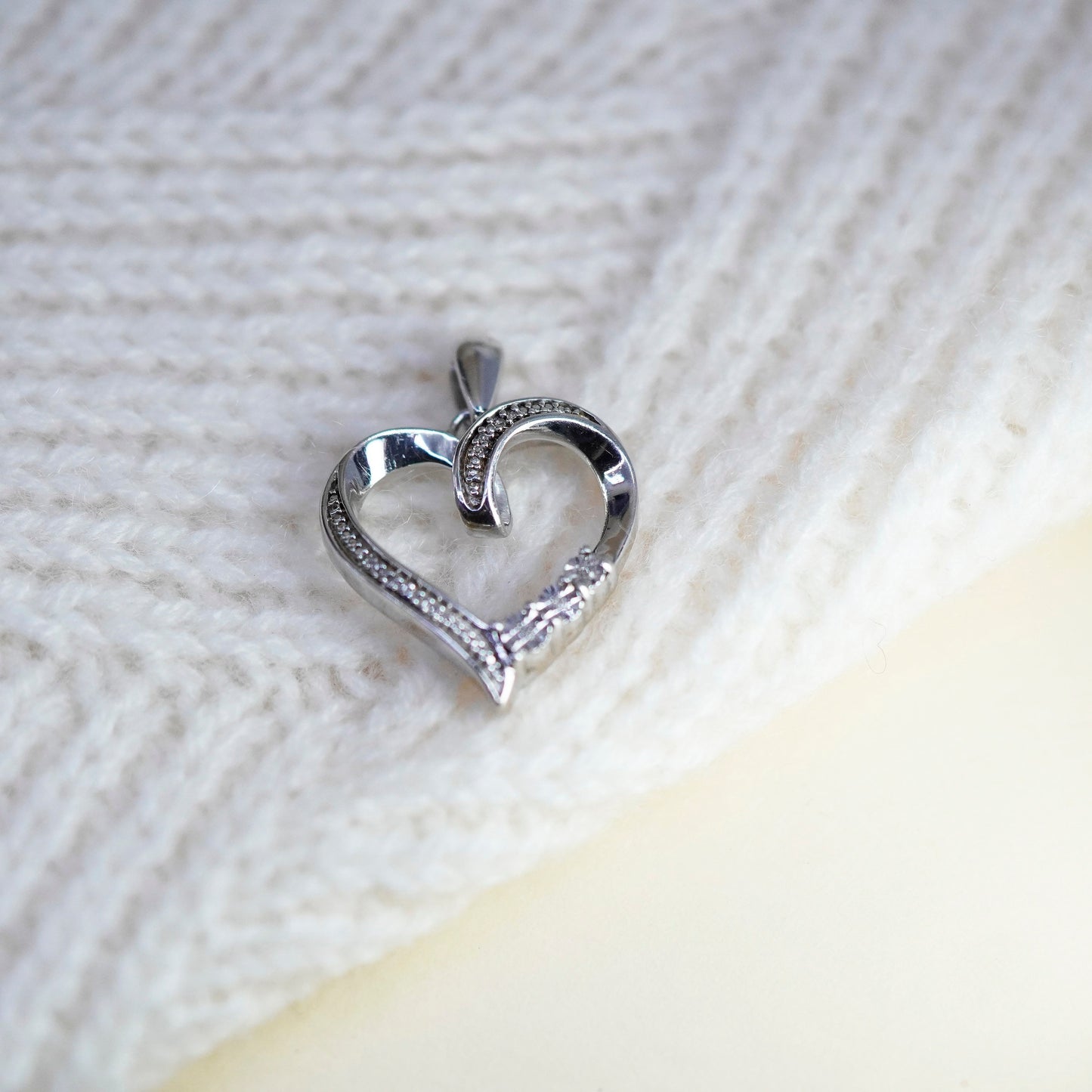 vintage Sterling silver Pendant, 925 heart with real diamond