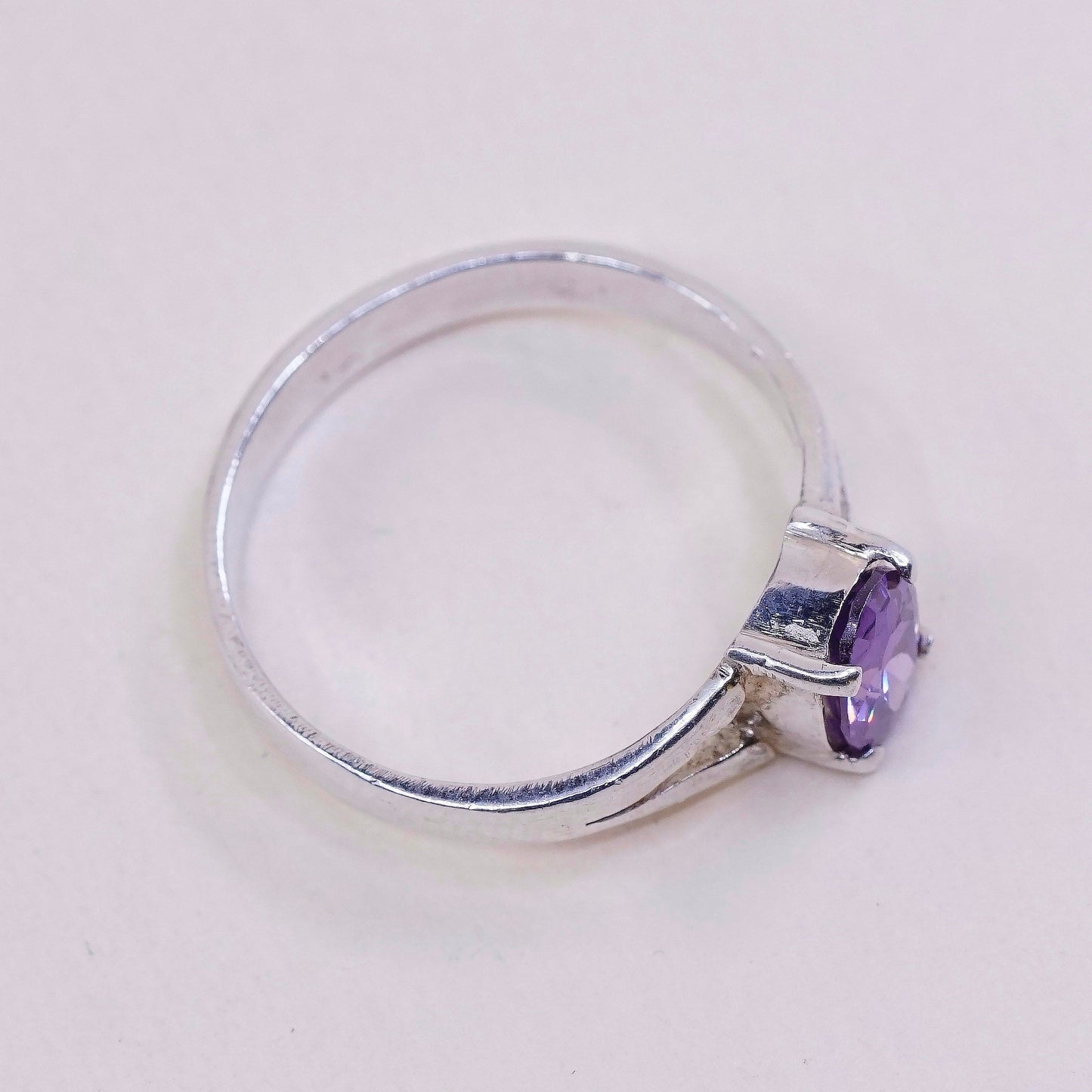 sz 7.25, vtg Sterling silver handmade ring, 925 silver w/ amethyst