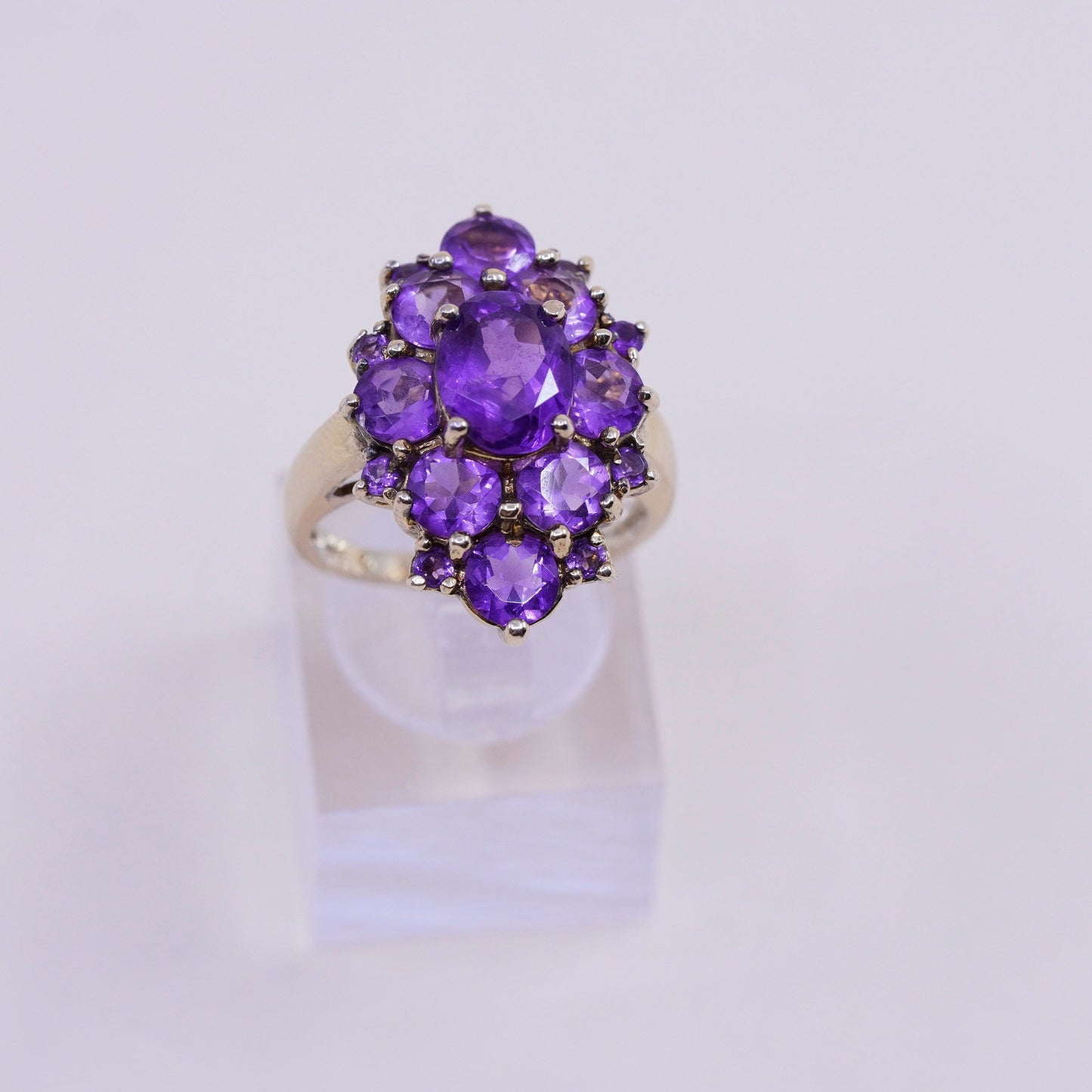 Size 7.25, vtg vermeil gold filled Sterling 925 silver cocktail ring amethyst