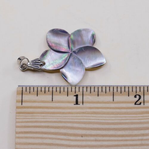 Vtg Sterling Silver Handmade Pendant, 925 silver W/ Flower Shaped Abalone