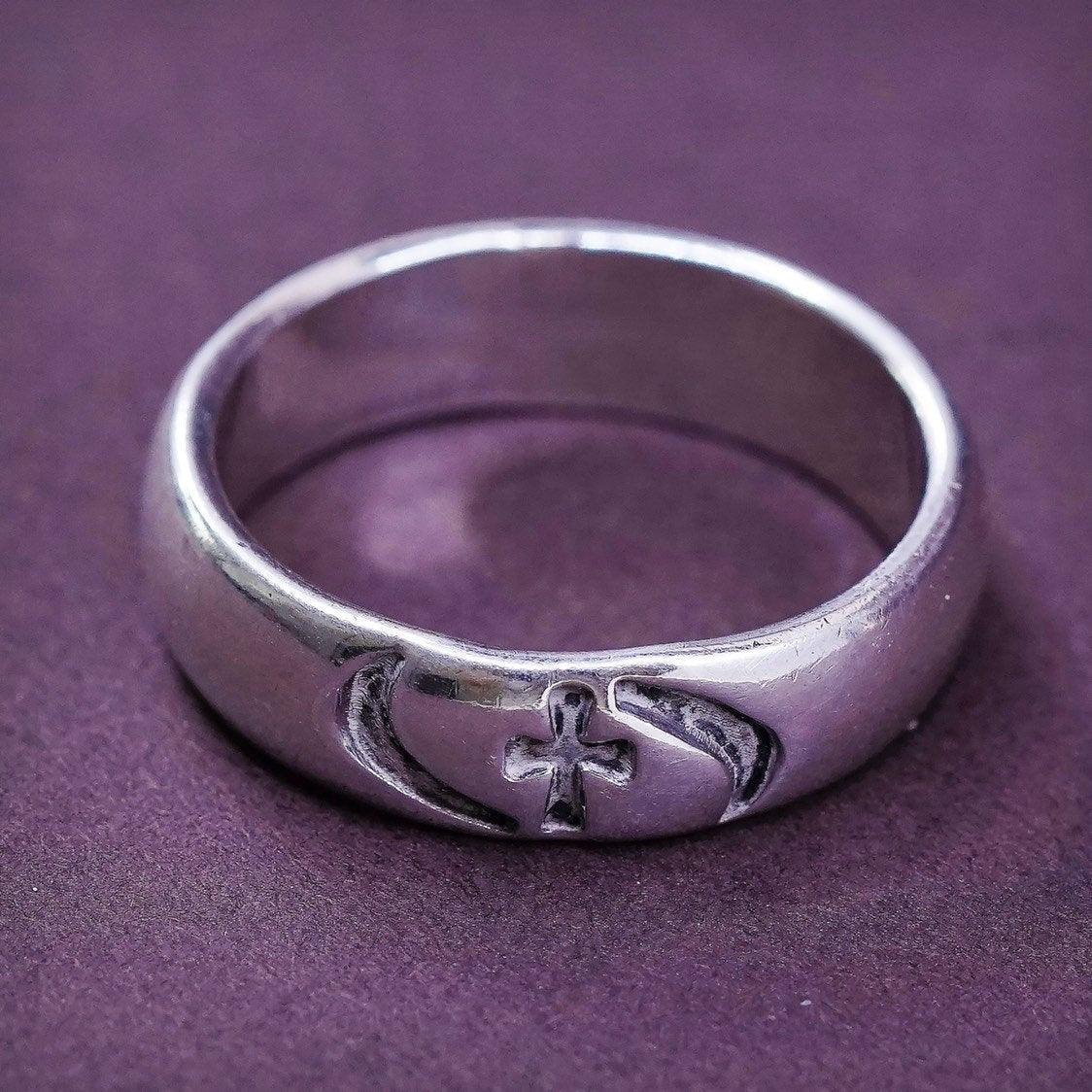 sz 8.25, vtg BSD Sterling silver prayer ring, 925 band w/ "cross" engraved